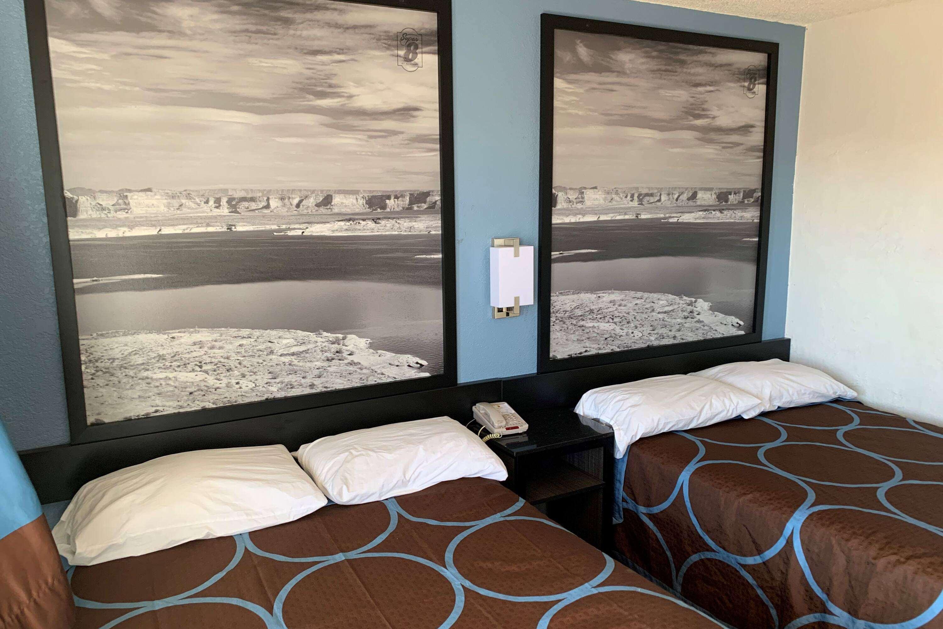 Super 8 By Wyndham Phoenix West Ngoại thất bức ảnh
